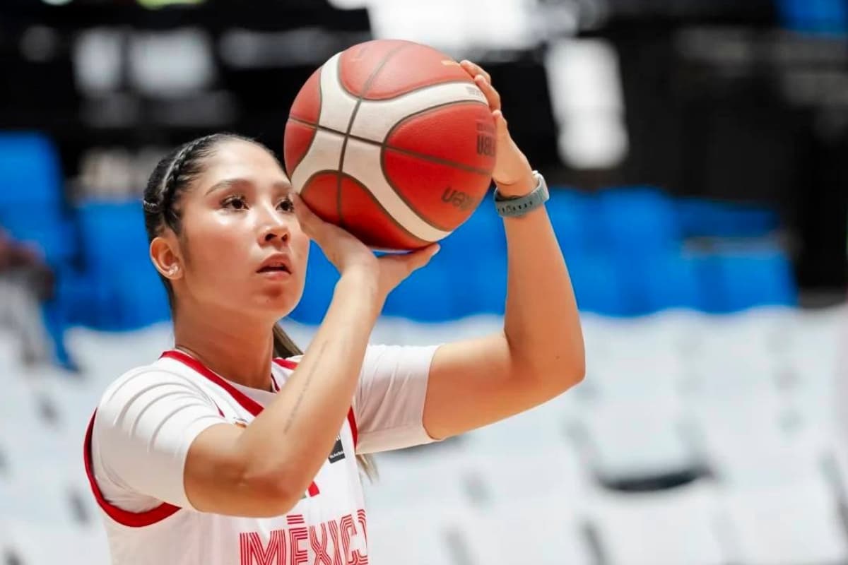 La selección femenil celebra con Christian Pardo su histórica conquista en Nicaragua