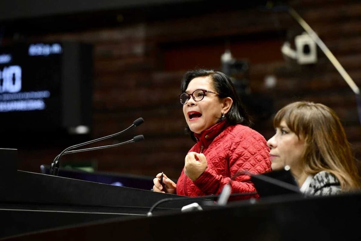 En el marco de la discusión legislativa sobre la implementación del CURP con datos biométricos y la creación de una Plataforma Única de Identidad, la diputada federal por Actopan, Tatiana Ángeles Moreno, expresó su respaldo al uso de tecnología orientada al servicio del pueblo