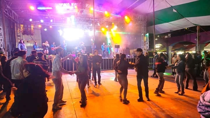 Omitlán y Metztitlán celebran sus ferias patronales con música y tradiciones / Foto de Martha Sáenz 
