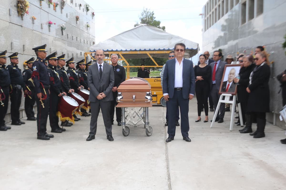 Policía de Investigación Vicente Monroy, fallecido en cumplimiento de su deber: un funeral lleno de dolor y exigencia de justicia / Foto de Juan Martínez