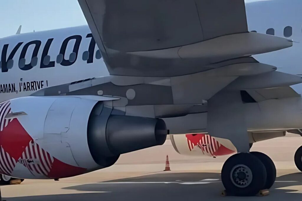 Tragedia en Italia: Hombre irrumpe en el aeropuerto de Bérgamo y se lanza a la turbina de un avión