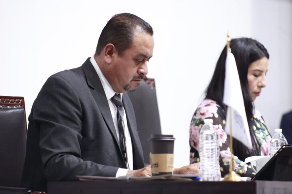 Leonel Perusquía explica el video de los disparos; asegura que el arma no es de él