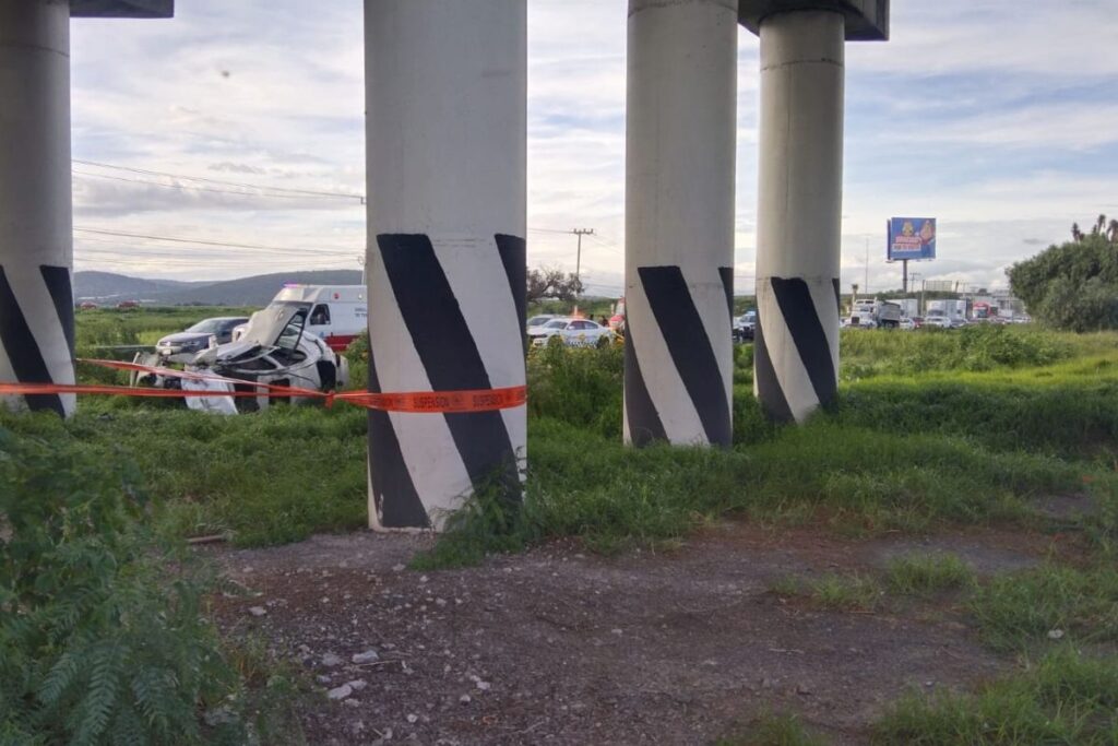 Volcadura en la México-Pachuca causa tránsito lento hacia la capital del país