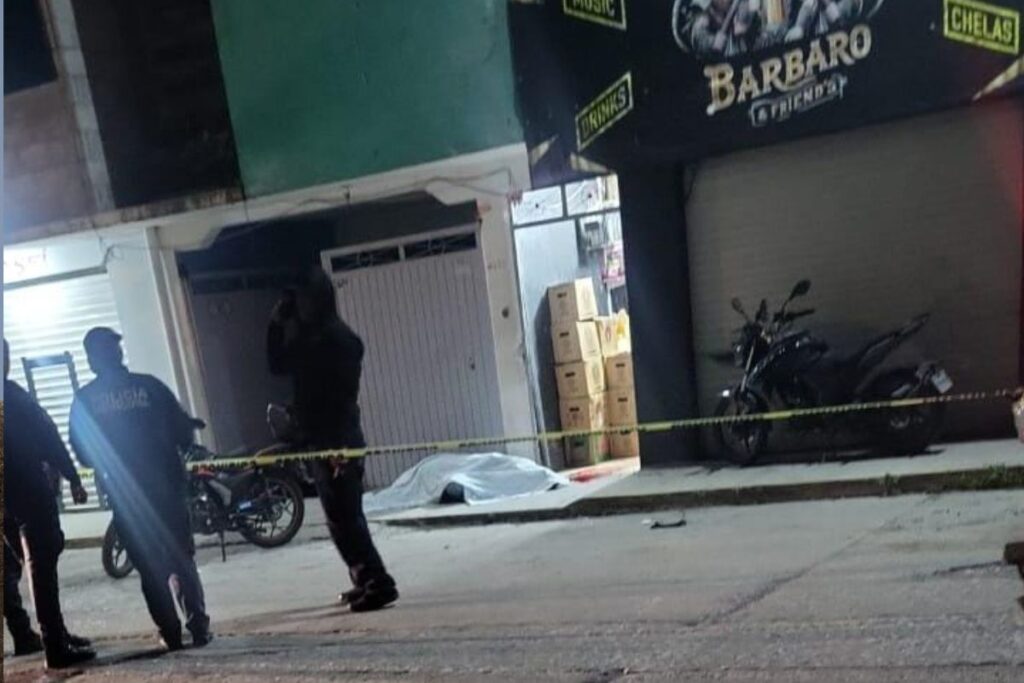 El bar El Bárbaro, en Mixquiahuala, fue escenario de un ataque armado | Foto: Especial