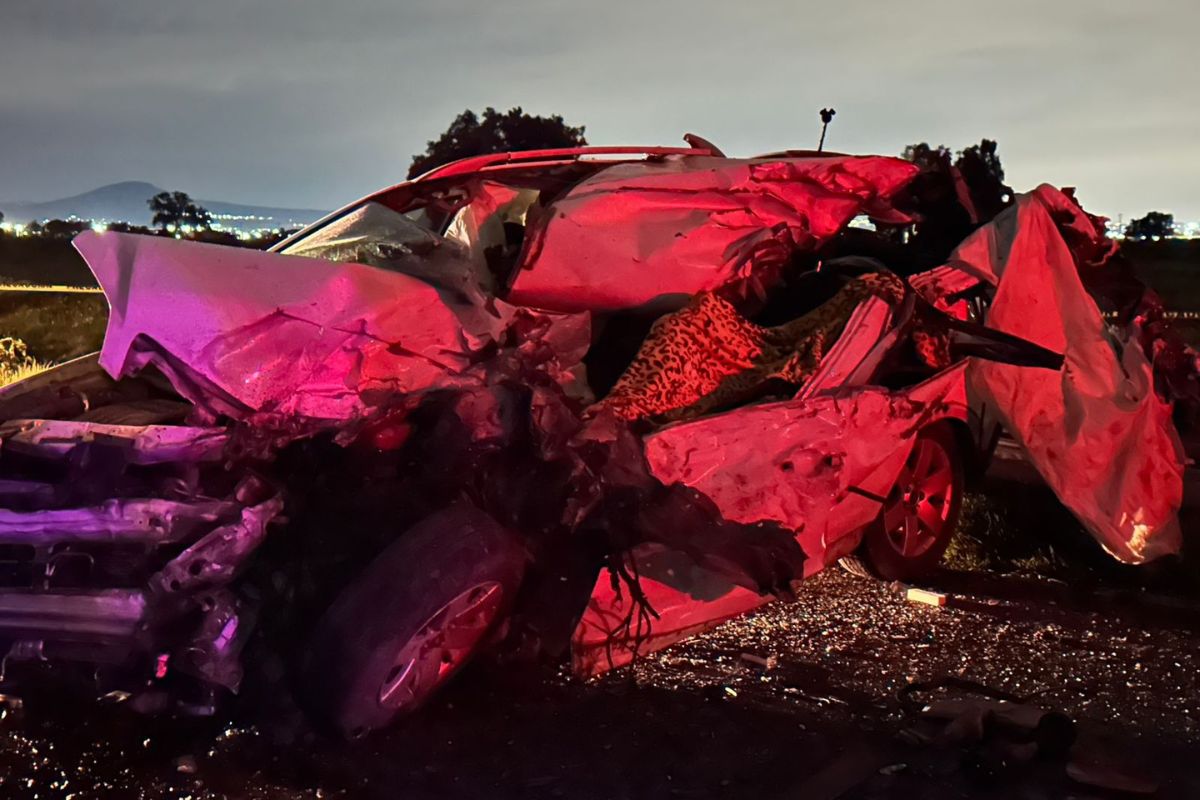La camioneta Chevrolet Captiva quedó deshecha