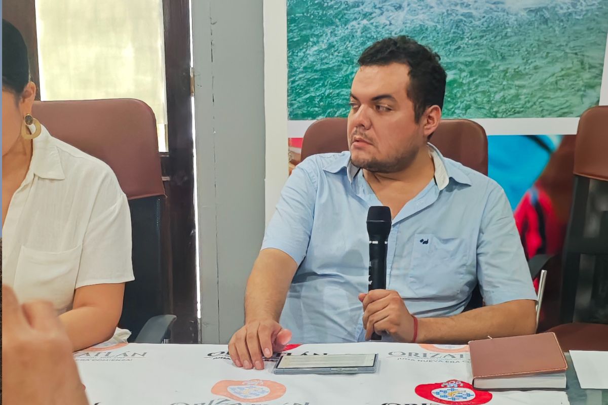 El oficial mayor aseguró que el municipio ya se encuentra alineado a la recaudación estatal | Foto: Salomón Hernández
