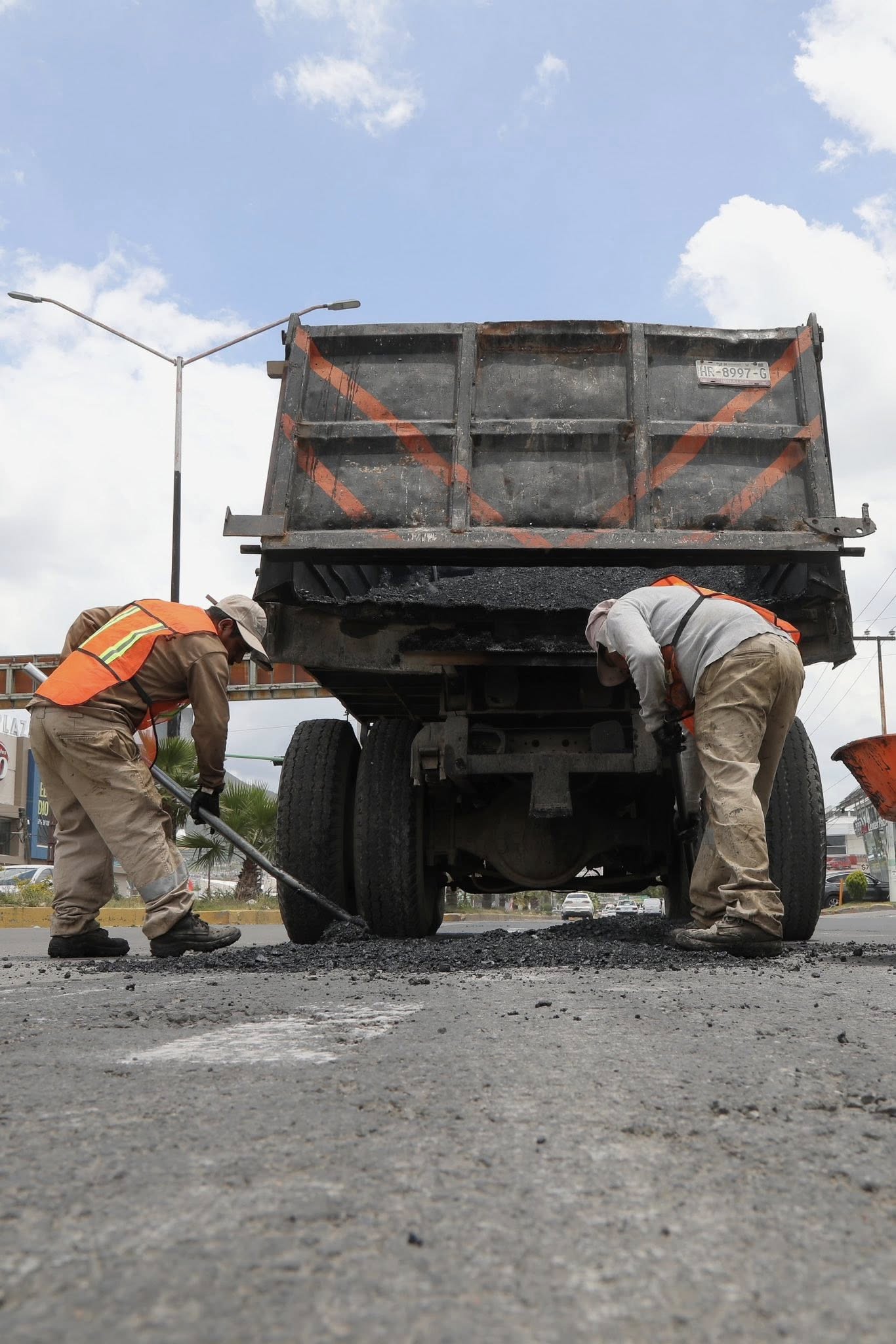 Trabajos de demolición y bacheo provocarán un cierre de calles en Gral. Vicente Segura