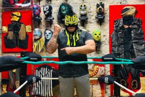 Misterioso Jr. se prepara para enfrentar al Hijo del Santo en Tulancingo, una noche de cuentas pendientes y gran expectativa