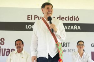 Noroña se encuentra de nuevo en el ojo dle huracán 