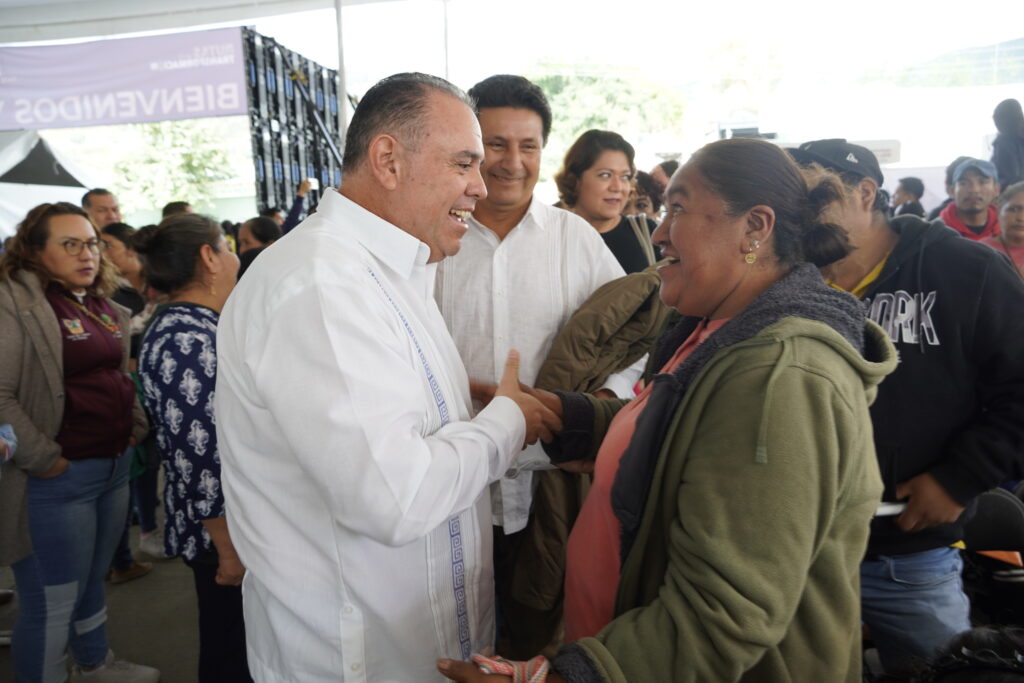Alejandro Pérez fortalece agenda educativa estatal desde el Congreso de Hidalgo