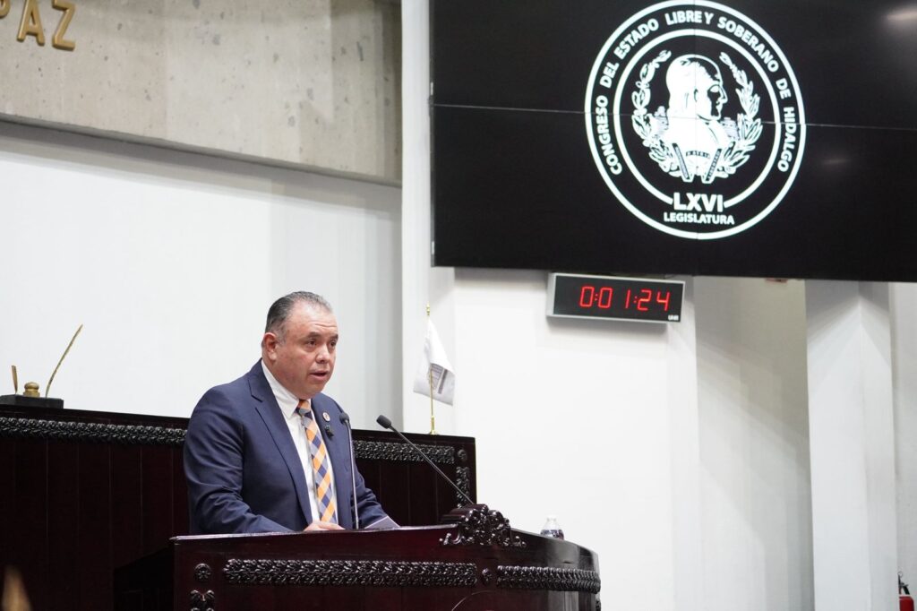 Alejandro Pérez fortalece agenda educativa estatal desde el Congreso de Hidalgo