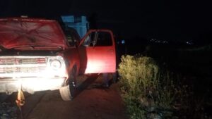 Hallan vehículo con bidones de combustible presuntamente robado en La Loma