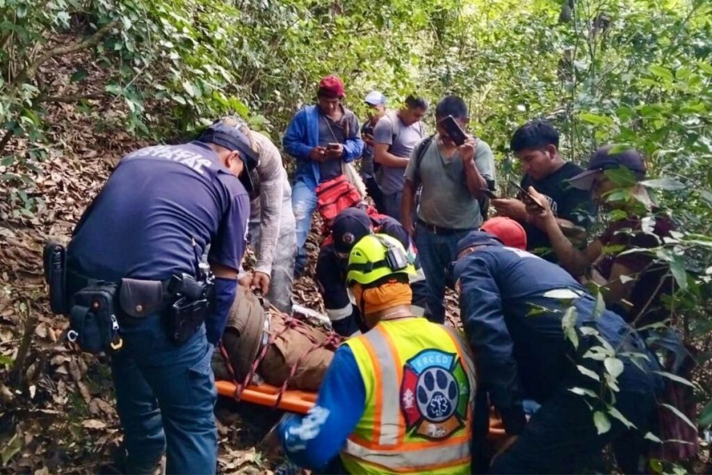 Desapareció en Chapulhuacán, pero logran rescatar a adulto mayor con vida