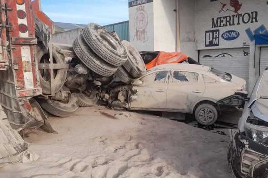 El accidente más aparatoso ocurrió el 31 de marzo; un hombre murió y cuatro personas resultaron heridas