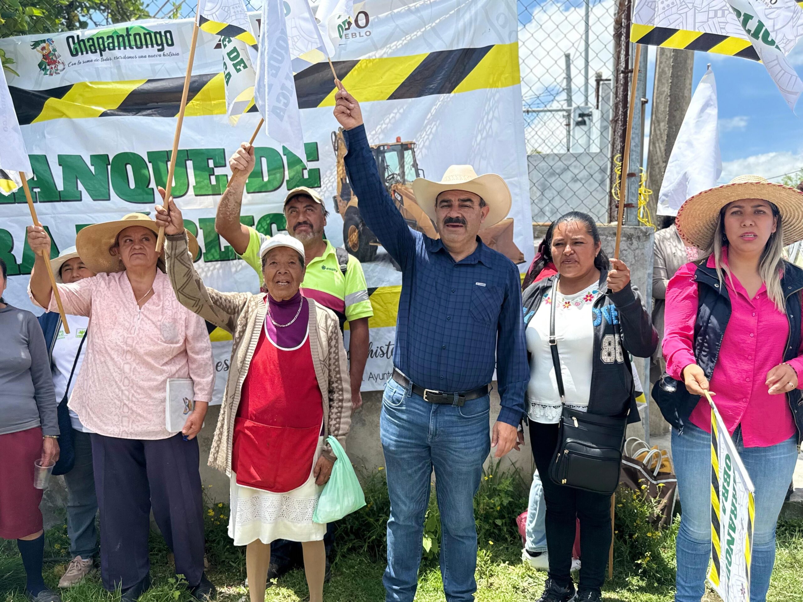 Para su ejecución, el ayuntamiento destinó una inversión municipal de 400 mil pesos, con la meta de entregar una vialidad duradera y funcional para todos los vecinos.