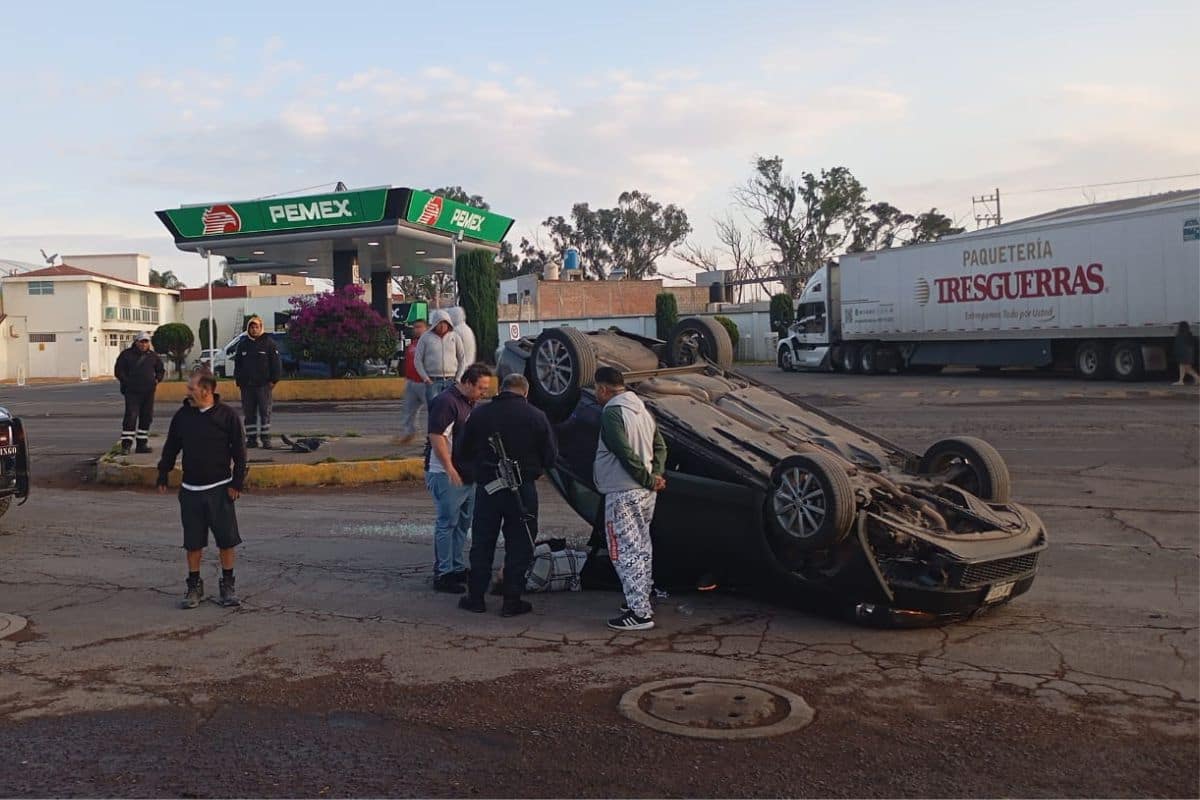 Volcadura en Tulancingo: Mujer resulta lesionada tras percance vial en Jaltepec