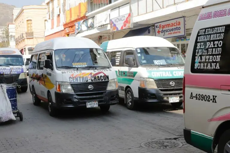 Ciudadanos de Pachuca participan en el mapeo de rutas del transporte público