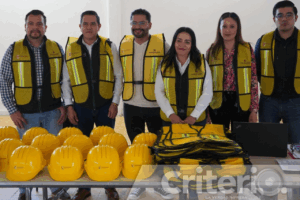 La capacitación incluyó lineamientos para supervisar pavimentación, drenaje, guarniciones y redes eléctricas en diversas comunidades
