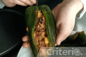 Esta receta es ideal para compartir en familia y con amigos durante las celebraciones patrias, resaltando la riqueza de la gastronomía mexicana y los sabores típicos de Hidalgo