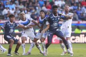 Eduardo Bauermann estaría negociando su regreso al futbol brasileño