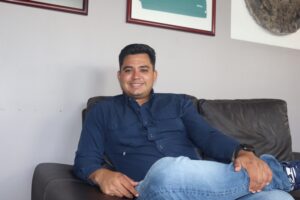 El presidente del club, Eduardo Baños, encabeza la estrategia del equipo rumbo al doblete