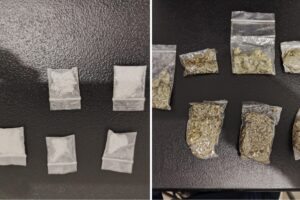 Entre las pertenencias del detenido fueron localizadas cinco bolsas de cristal y siete envoltorios de marihuana.