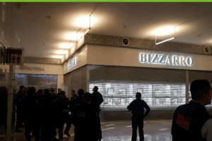 El robo fue realizado en la tienda Bizarro, ubicada en las plazas Outlet en Lerma