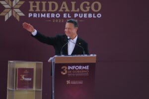 Julio Menchaca presenta su tercer informe de gobierno con 10 puntos clave para el desarrollo de Hidalgo