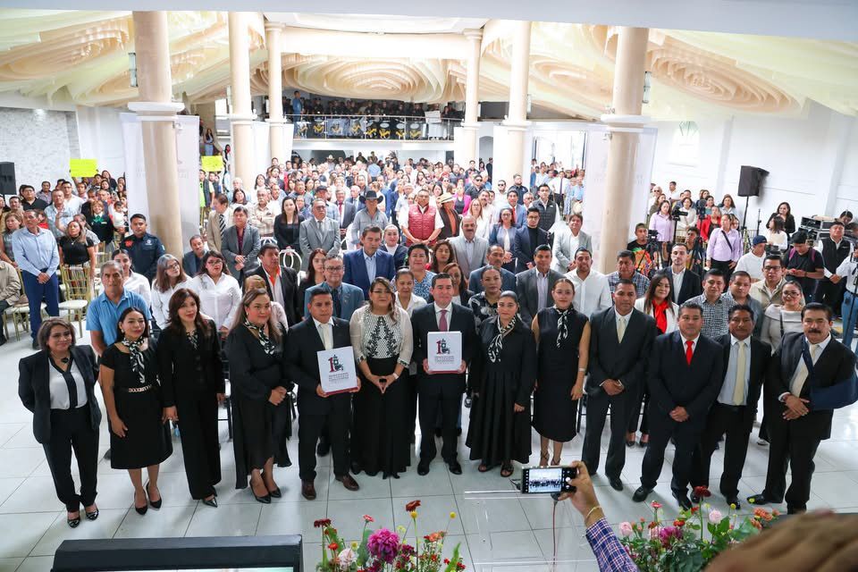 El acto se realizó este 10 de septiembre en la cabecera municipal, con el objetivo de rendir cuentas a la población y reafirmar el compromiso de gobernar con responsabilidad y transparencia.