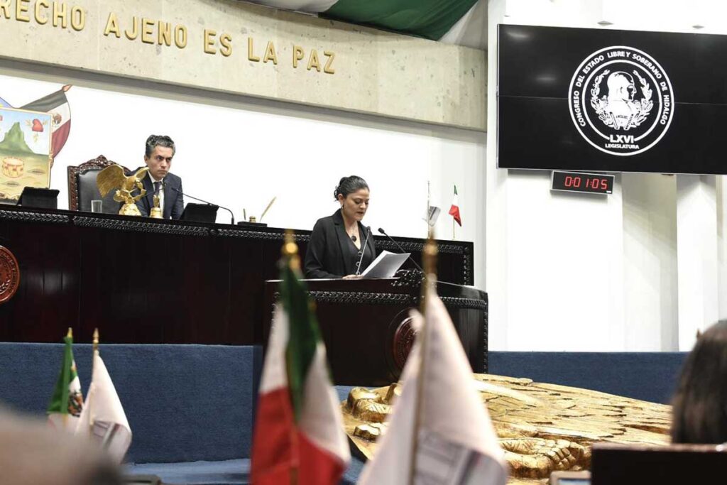 La diputada Diana Rangel Zúñiga dio lectura de avisos recibidos en el legislativo, entre ellos la solicitud de jucio político contra Carlos Montaño Rodríguez 