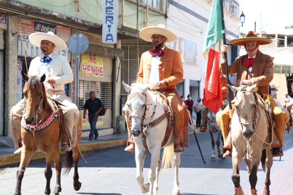 Charros de Pachuca se alistan para su desfile tradicional este fin de semana