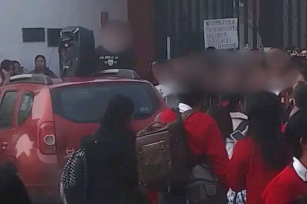 Estudiantes del CBTIS 5 en Zacualtipán cerraron el plantel como protesta; ¿qué exigen?