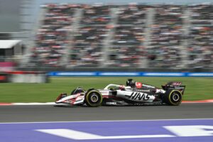 El ambiente del GP de México se encendió desde el viernes, con un piloto que hizo vibrar a la afición desde el primer minuto