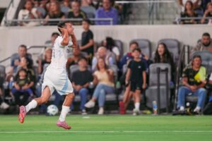San Diego FC enfrenta su primer gran prueba de gestión interna con Lozano en el centro.