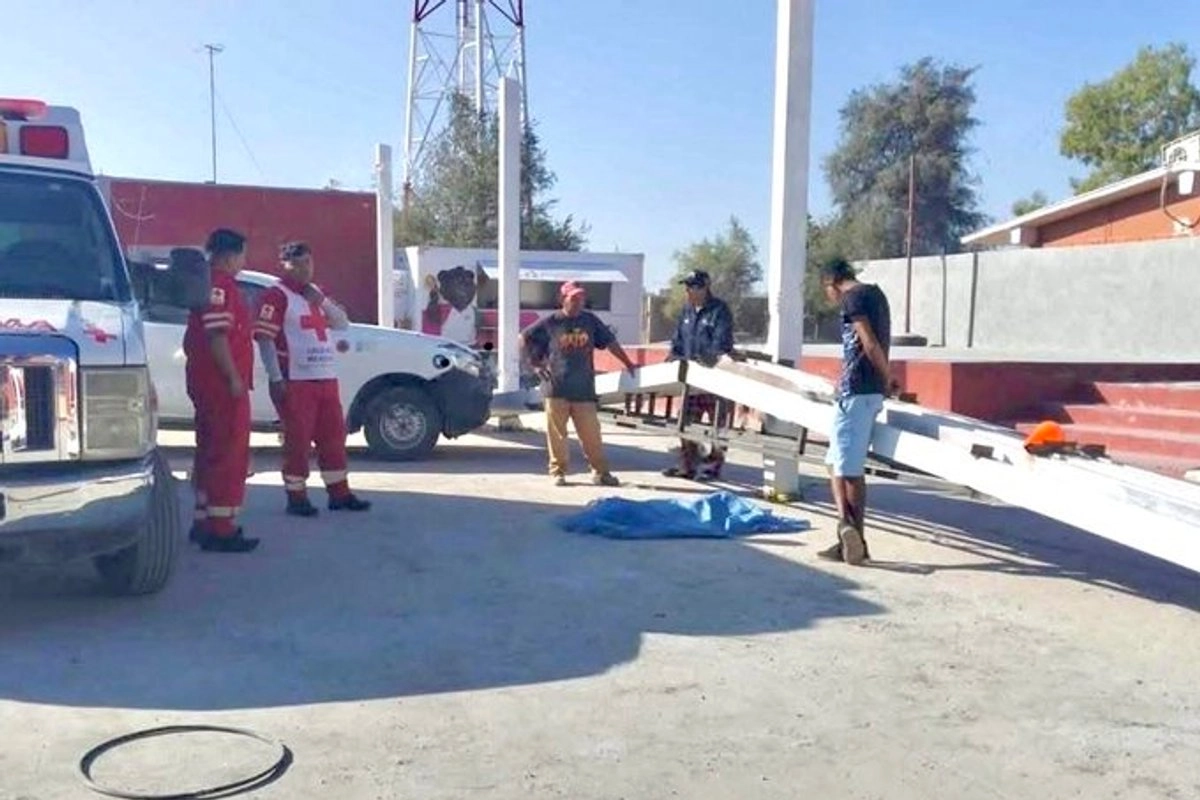 Autoridades de Coahuila investigan irregularidades en obras escolares.