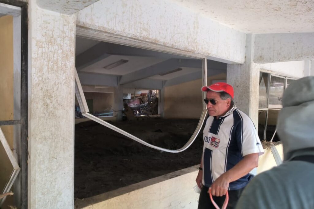 En Huehuetla, los rescatistas apoyaron a familias damnificadas por el huracán | Foto: Escuela Municipal de Escalada
