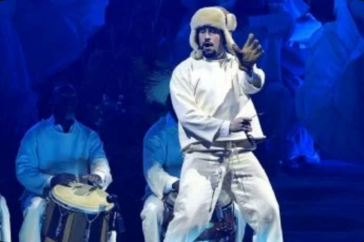 Policía y seguridad en un evento masivo; la presencia de Bad Bunny llevó el tema migratorio al centro del debate