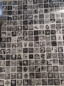 En el Tzompantli, cada cráneo refleja la visión de artistas locales e invitados