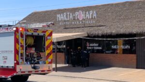Personal de emergencias de Pachuca evacuó a los comensales sin incidentes.