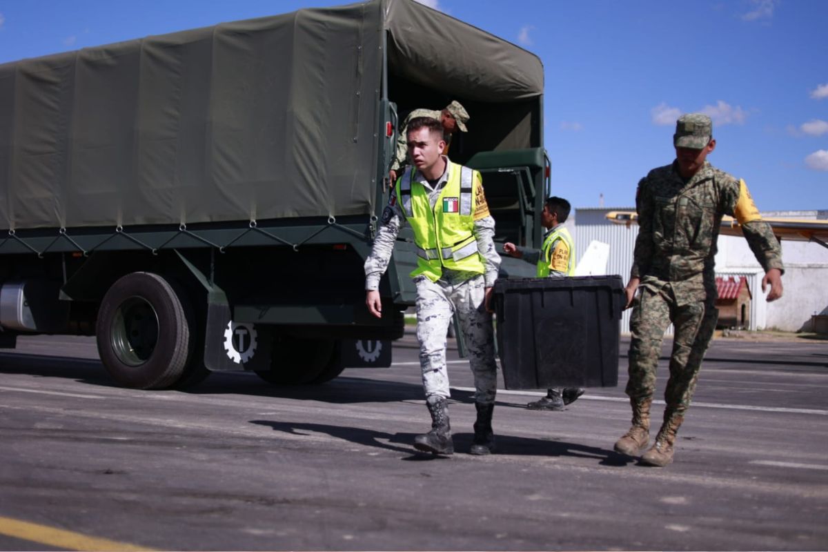 Personal militar lleva a cabo las tareas correspondientes al Plan DN-III-E | Foto: Saúl Hernández