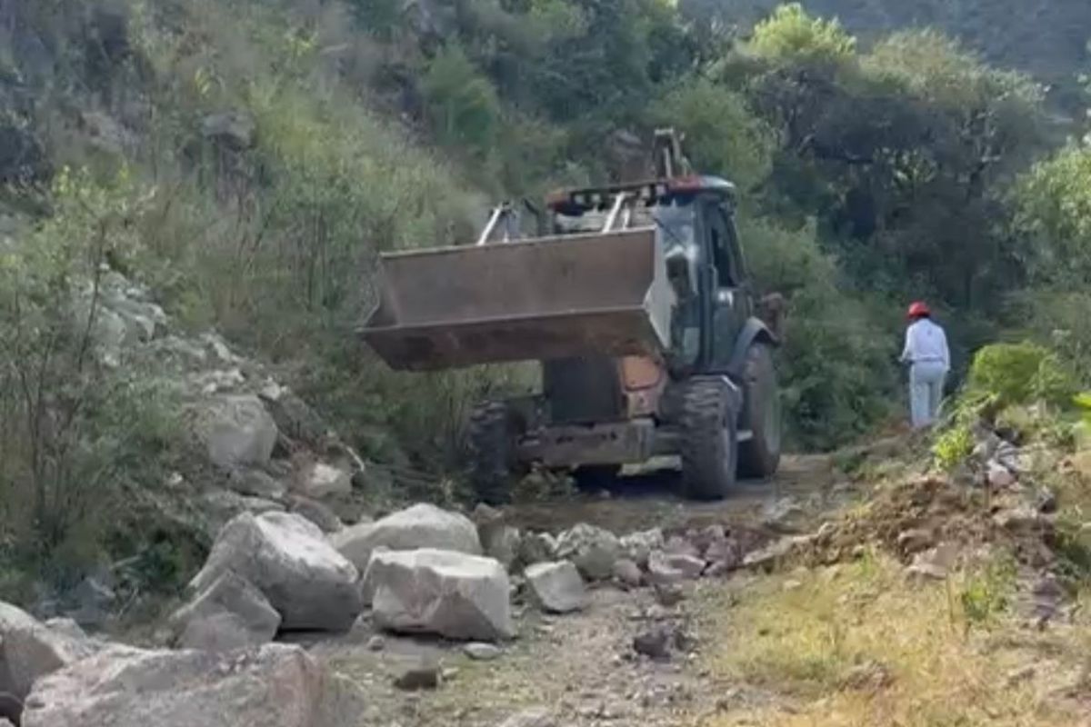 Se ha restablecido la circulación en tres de los cuatro caminos que quedaron bloqueados tras las lluvias | Foto: Especial