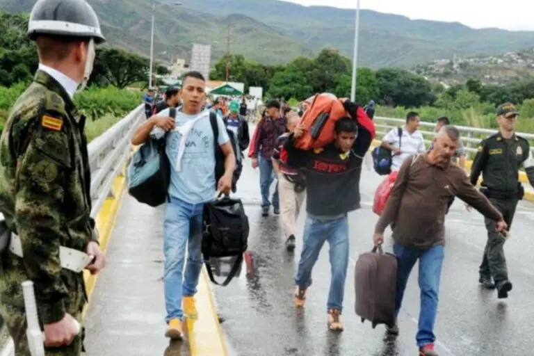 De los migrantes de Hidalgo, 447 son hombres; 24, mujeres, y cinco, menores de edad | Foto: Archivo