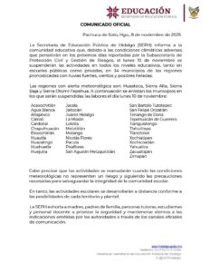 Las autoridades educativas suspendieron actividades en escuelas públicas y privadas debido a las condiciones meteorológicas extremas.