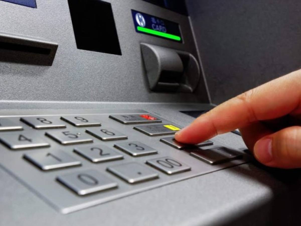 Ciudadanos deben revisar siempre el cajero automático antes de usarlo