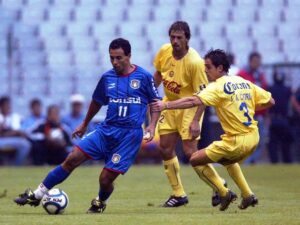 El América 2002 volvió a quedarse a un paso de la final al caer ante Sao Caetano