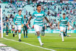 Los auriazules dependen de sí mismos, aunque Santos, Atlas y Querétaro acechan con combinaciones que podrían cambiar todo