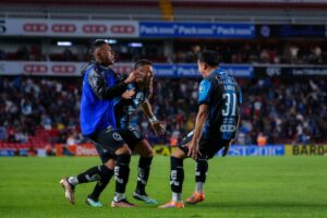 Pumas, Santos, Atlas, Querétaro, San Luis y Necaxa buscan el último pasaje al repechaje antes del adiós al formato