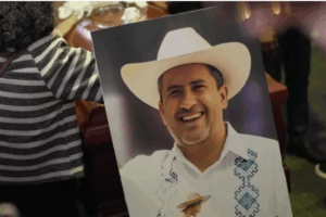 Carlos Manzo fue asesinado durante el Festival de las Velas en Uruapan, en pleno centro histórico