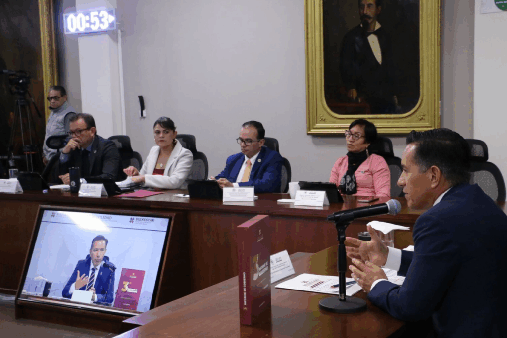 Presentación del informe económico en Hidalgo