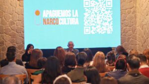 El libro ofrece recursos educativos dirigidos a familias, instituciones y docentesFoto: Especial